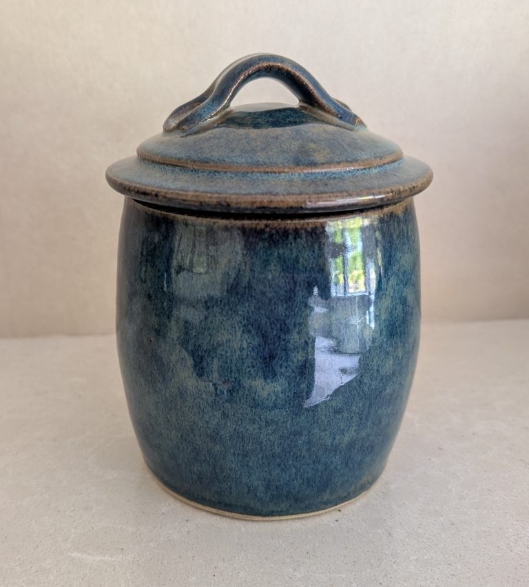 Martin upton Pot with lid