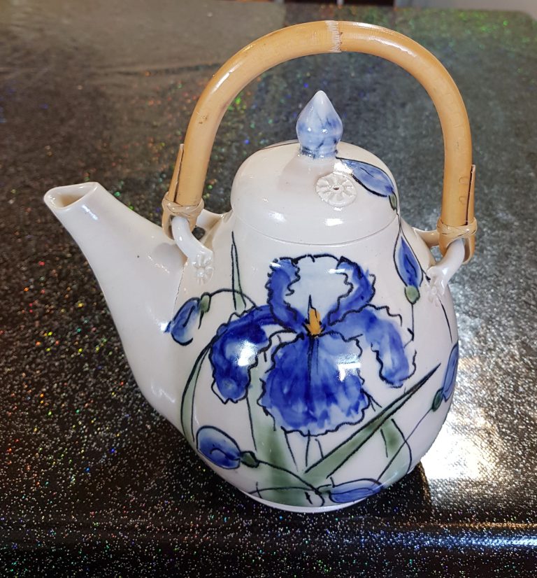 Iris Teapot